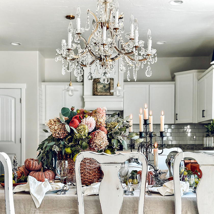 https://www.vagabondhouse.com/cdn/shop/files/VH_Harvest_Fall_ThanksgivingTable_840x840_16ad9b68-5b8e-41c4-853b-9f60508c2755_1600x.png?v=1695716190