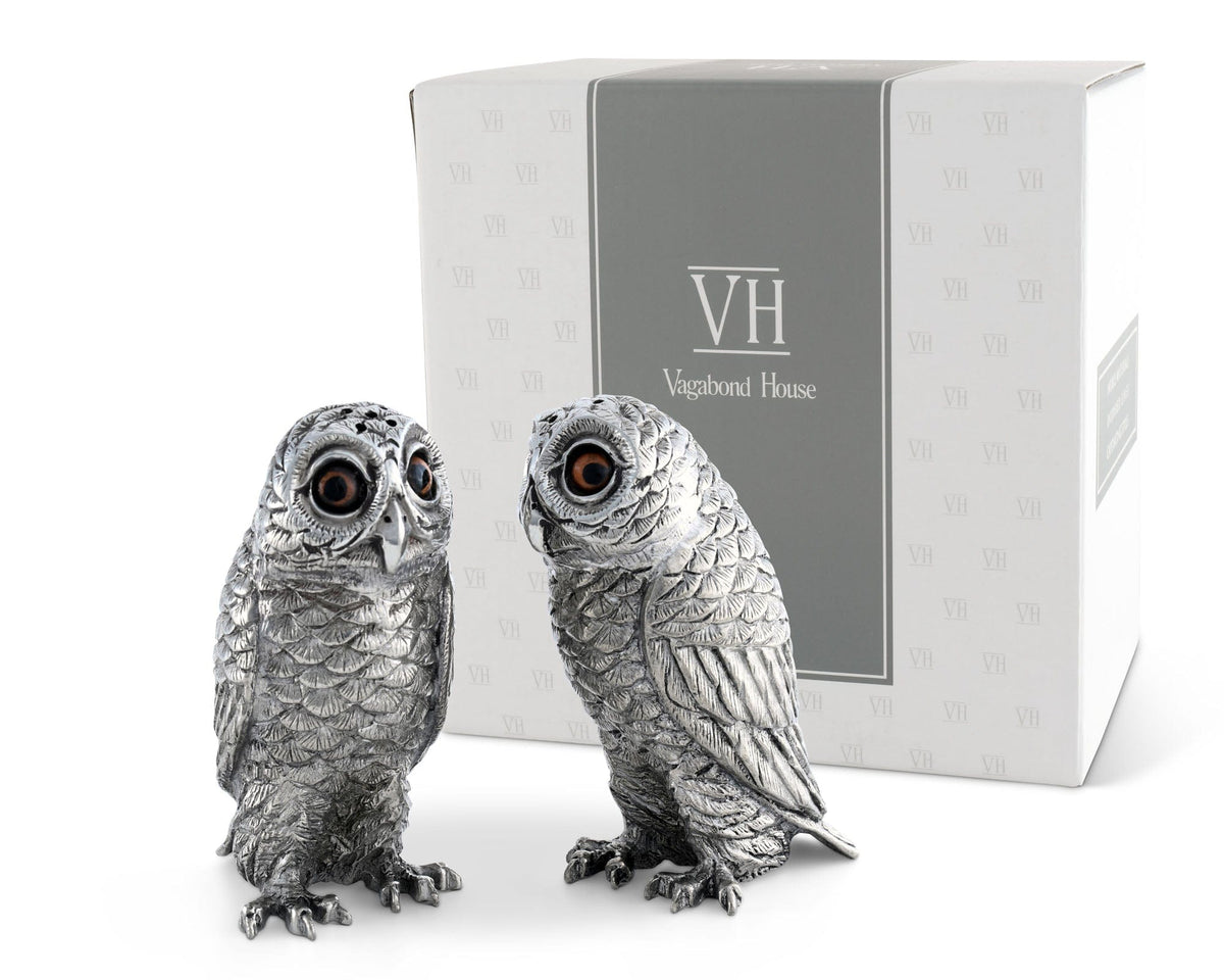 https://www.vagabondhouse.com/cdn/shop/products/vagabond-house-harvest-owl-salt-pepper-set-k116o-31279217672240_1200x.jpg?v=1678070270