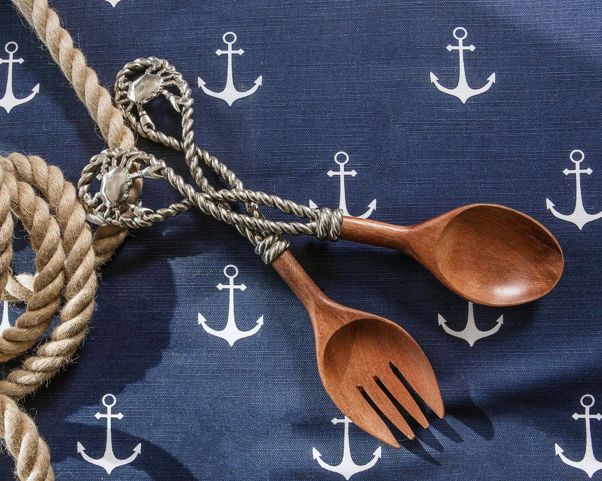 Vagabond House Sea and Shore Crab & Rope Salad Server Set