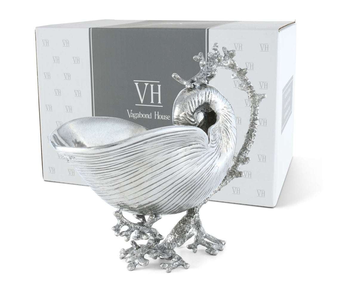 https://www.vagabondhouse.com/cdn/shop/products/vagabond-house-sea-and-shore-pewter-nautilus-gravy-boat-o117-31279290417200_1200x.jpg?v=1678069011